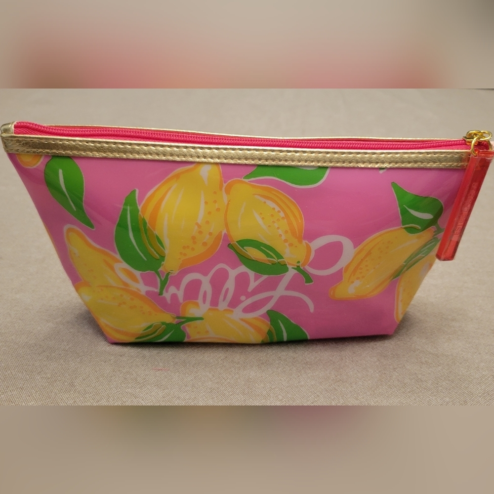 Lilly Pulitzer/Estee Lauder NWOT Small Plastic Make-Up Bag PINK W/LEMONS - Picture 3 of 11
